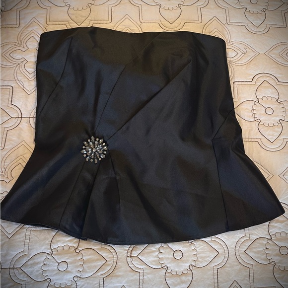 White House Black Market Classic Black Apparel - Picture 2 of 7